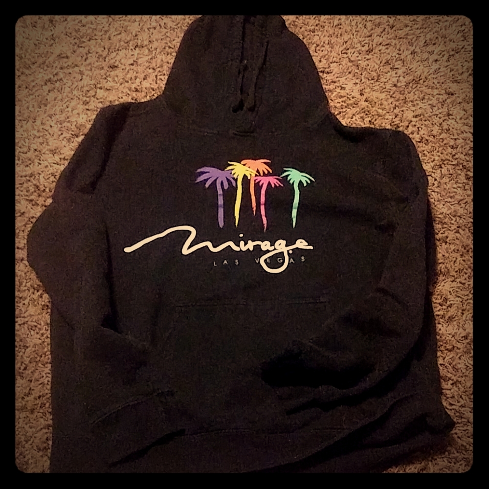 Black sweatshirt